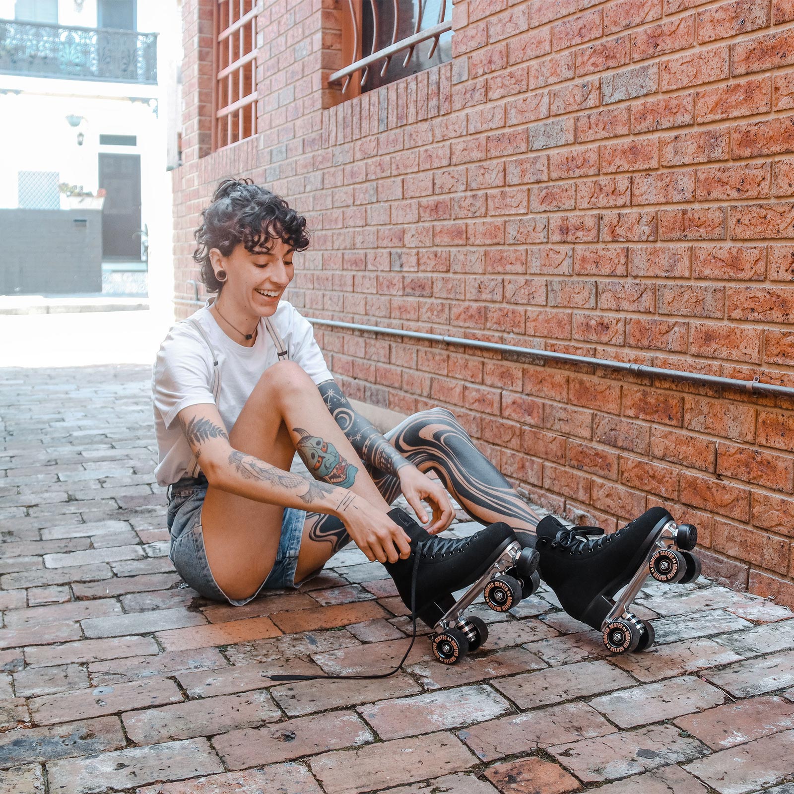 Chuffed Wanderer Roller Skates / Vegan Black