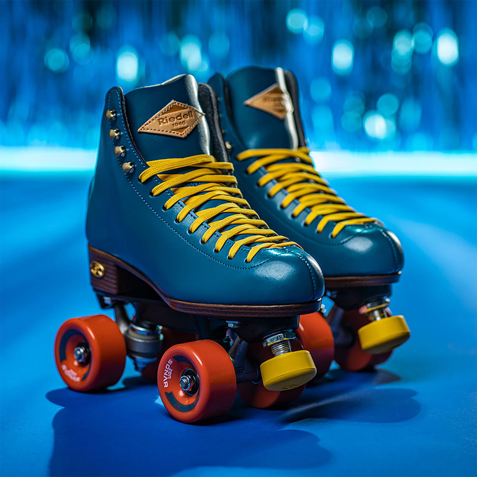 Riedell Crew Roller Skates / Ocean